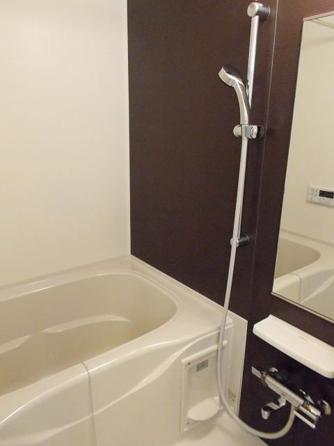 バス・シャワールーム　☆ゆっくりくつろげるお風呂☆