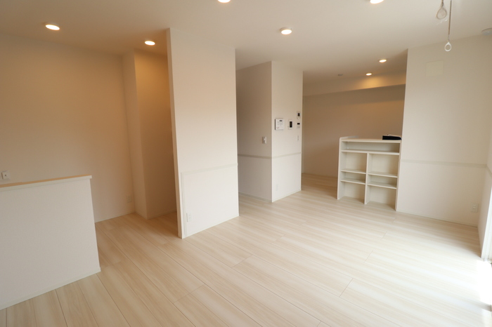 居室・リビング　リビング全景（エアコン付）