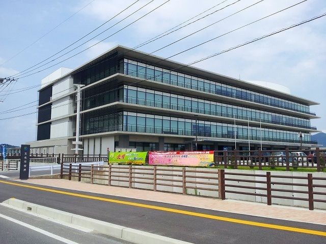 役所　玉名市役所（役所）まで850m