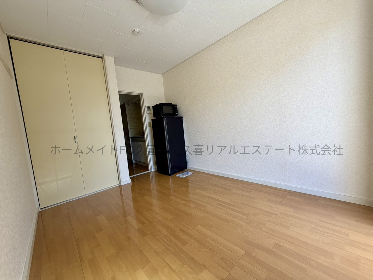 居室・リビング　家電はつきません