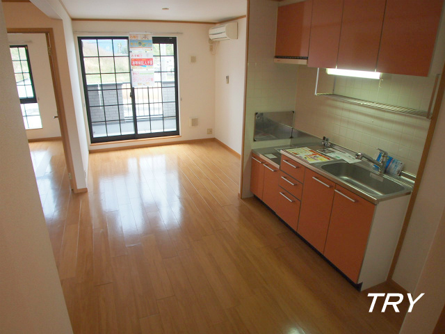 居室・リビング　明るいダイニング！