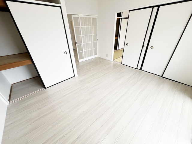 居室・リビング　～白基調です～