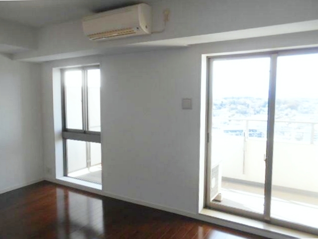 居室・リビング　使いやすい形の為、レイアウトを楽しめます♪