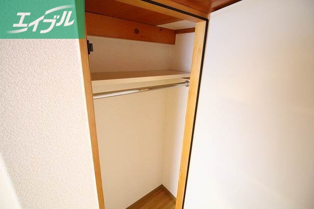 収納　同物件別部屋の写真です