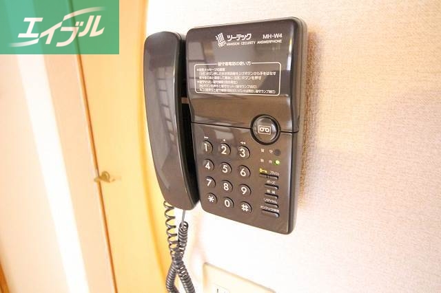 セキュリティ　同物件別部屋の写真です