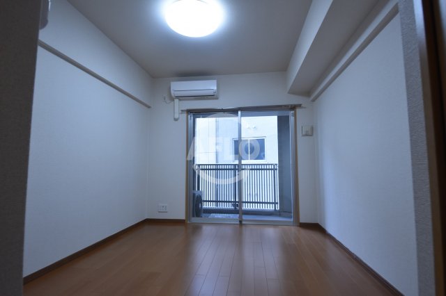 居室・リビング　WillDo九条南　リビング