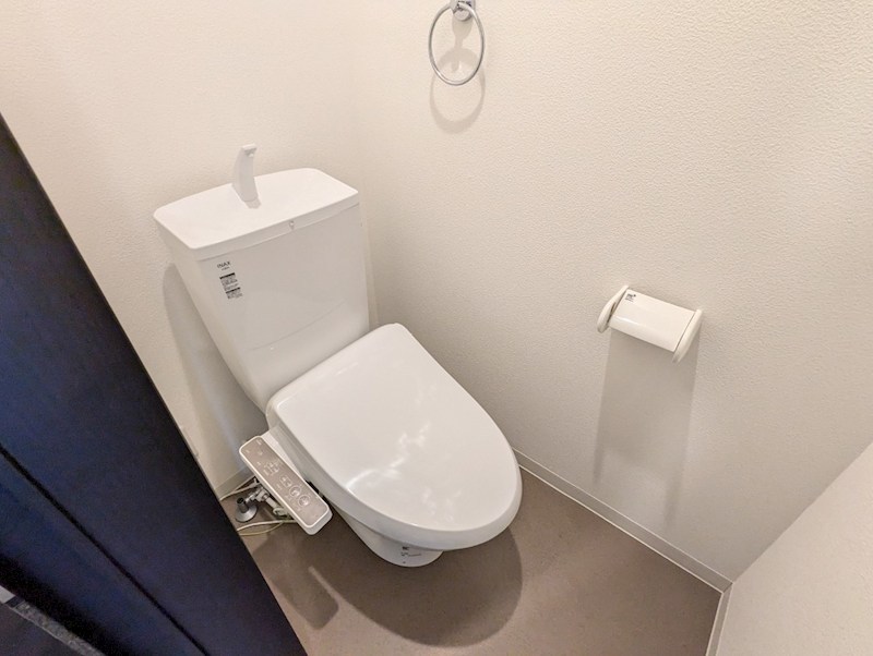 トイレ　現況優先