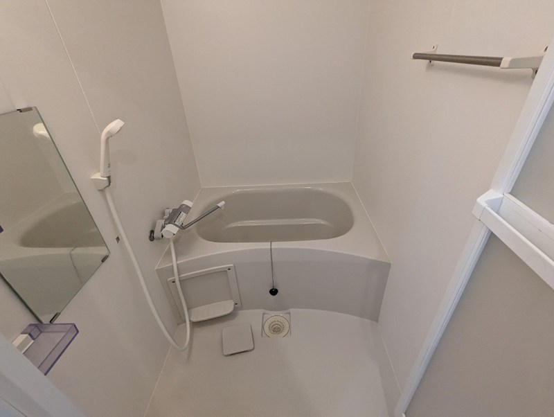 バス・シャワールーム　現況優先