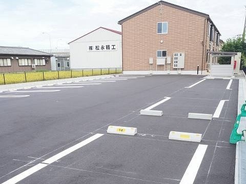 駐車場　駐車スペースもあります