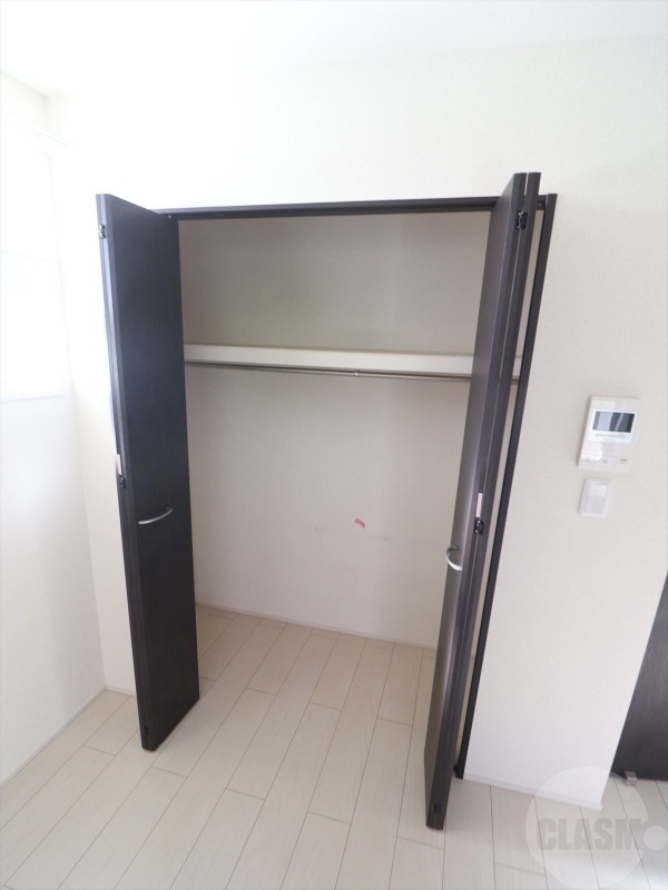 収納　き大きなクローゼットがあります