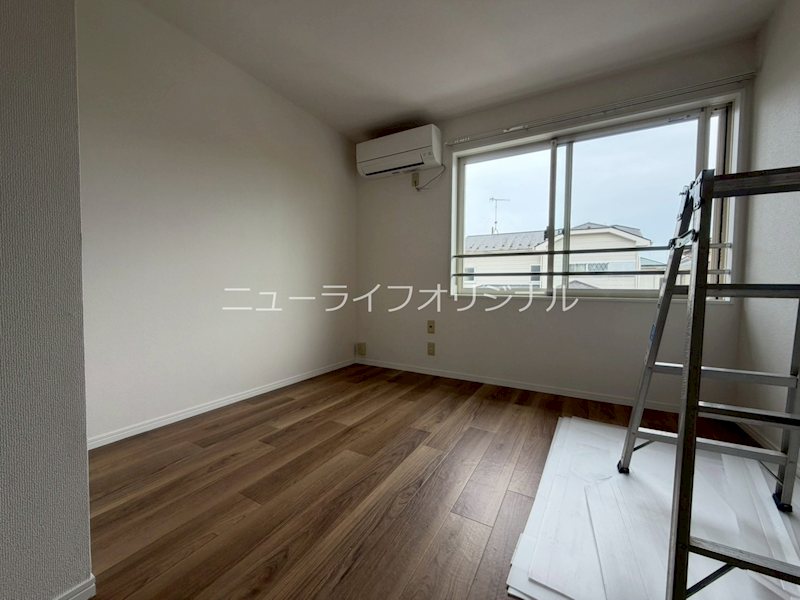その他部屋・スペース　5.2帖の洋室です。