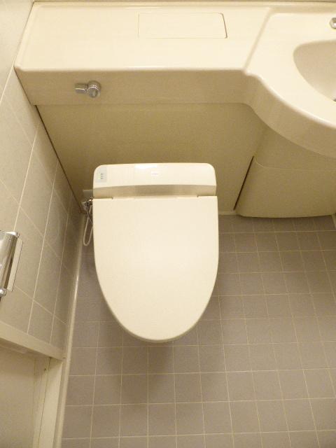 トイレ　トイレ
