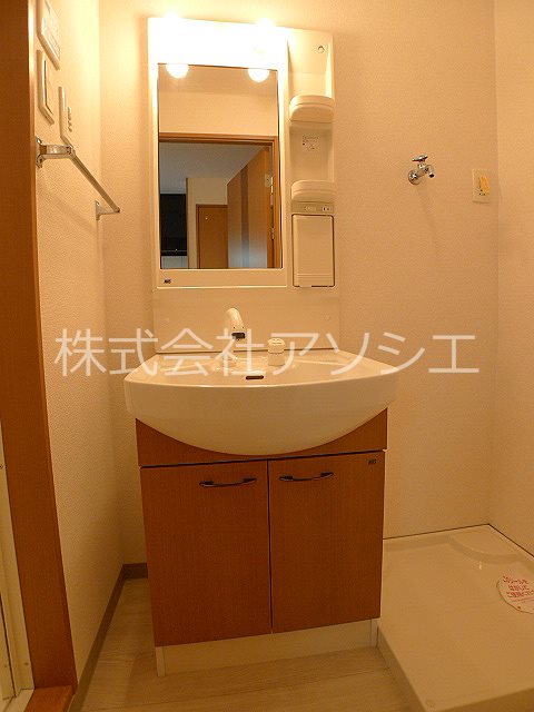 洗面設備　独立洗面台