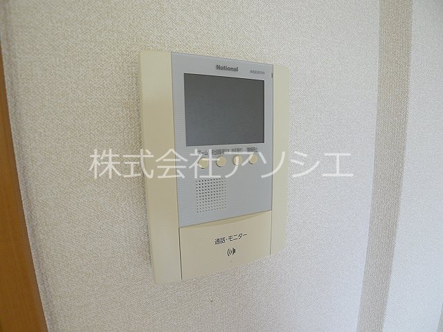 セキュリティ　TVモニター付きインターホン