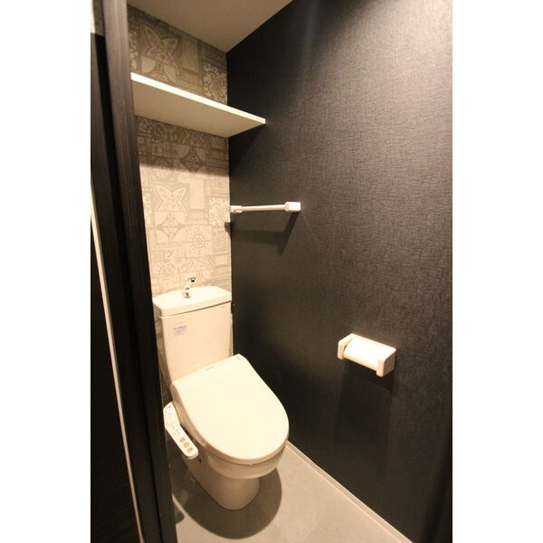 トイレ　落ち着いたトイレです