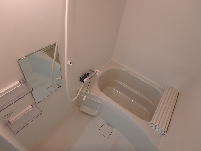 バス・シャワールーム　別部屋参考写真