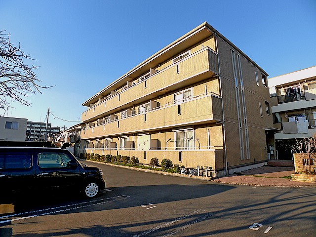 建物外観　アムール赤山のご紹介は住まいの窓口　アソシエへお任せ下さい。