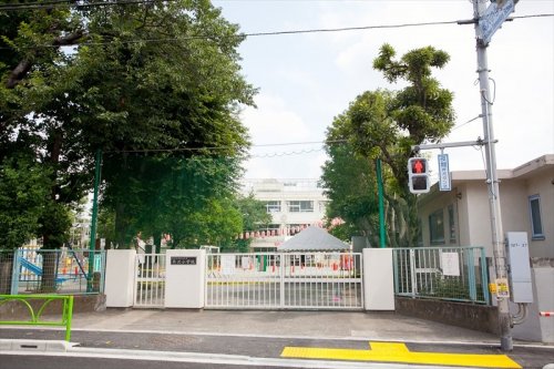 小学校　世田谷区立奥沢小学校（小学校）まで421m