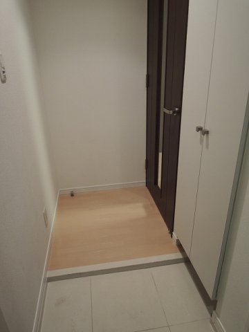 玄関　玄関部分