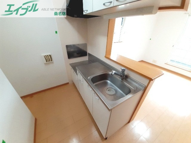 キッチン　同型参考写真反転