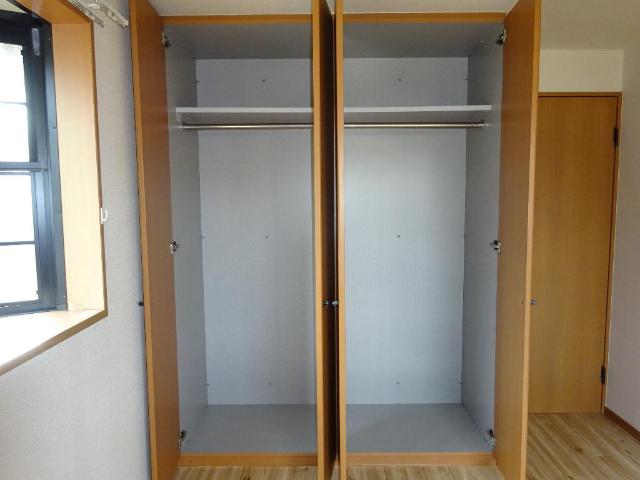 収納　クローゼット