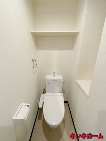 トイレ　写真は別のお部屋です。