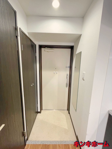 玄関　写真は別のお部屋です。