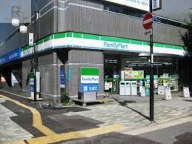 コンビニ　ファミリーマート弁天町駅前店（コンビニ）まで358m