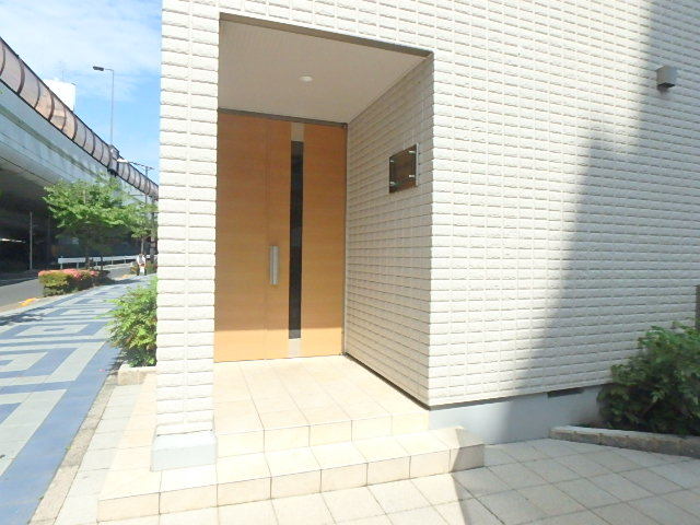 エントランス　エントランス