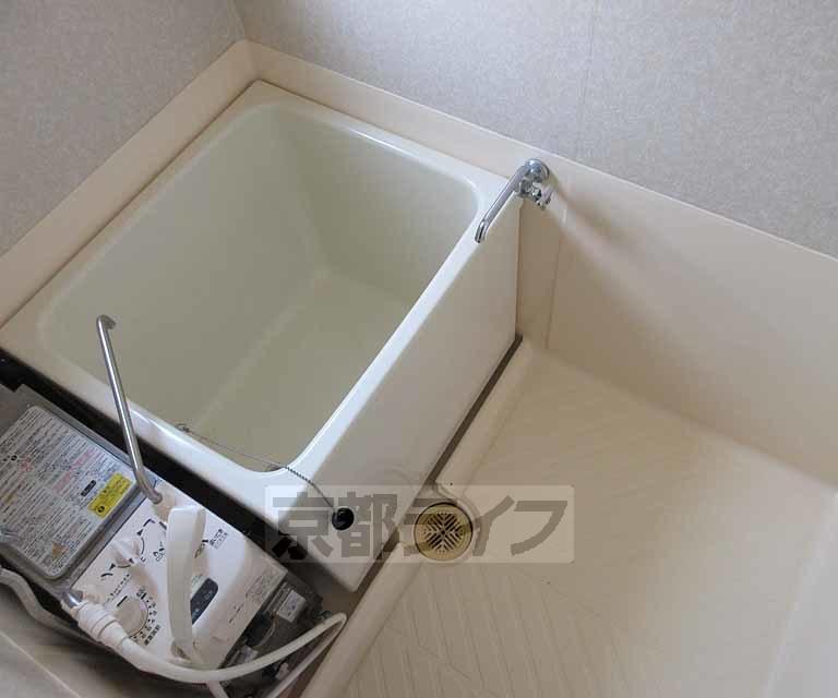 バス・シャワールーム　落ち着くバスルームです！