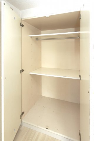 収納　参考写真（同物件別部屋）