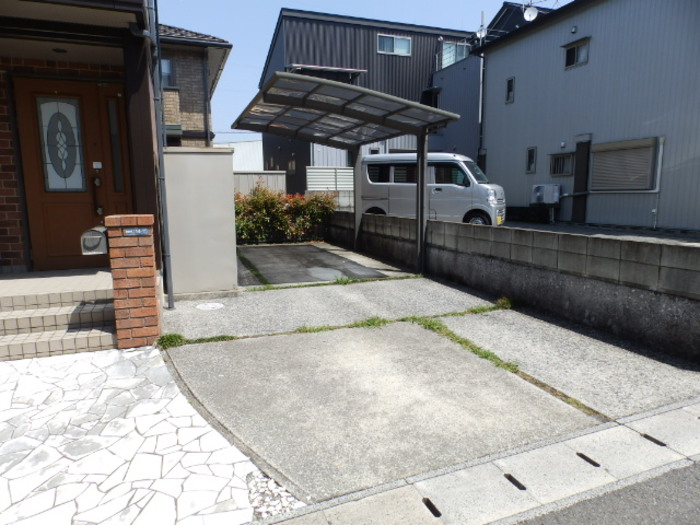 駐車場　駐車場