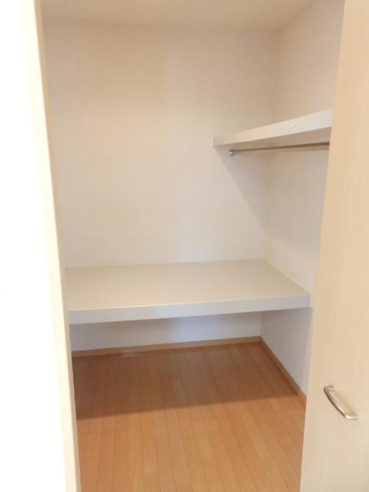 収納　２Ｆウォークインクローゼット
