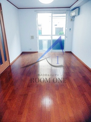 居室・リビング　洋室のお部屋です。