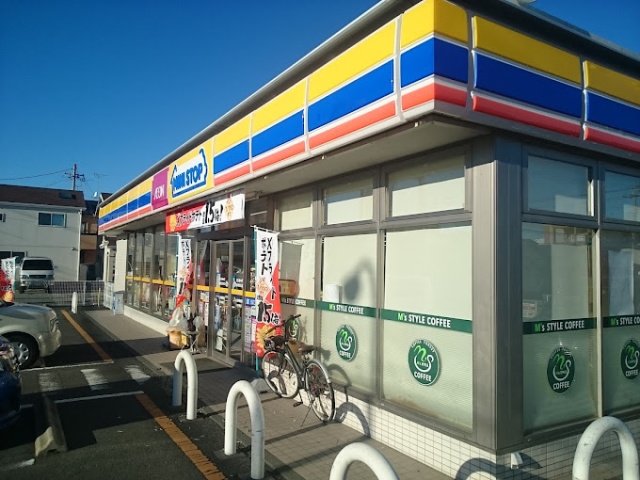 コンビニ　ミニストップ　静岡西島店（コンビニ）まで200m
