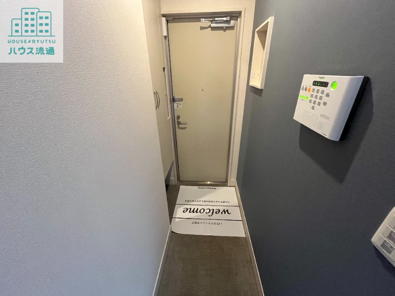 玄関　※別号室※