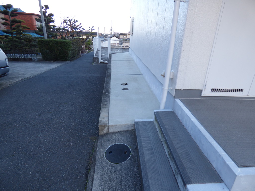 エントランス　きれいなエントランス