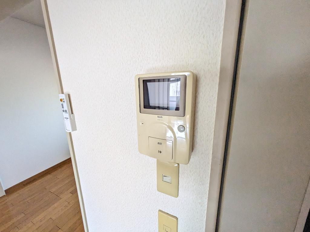 セキュリティ　カメラ付インターホン