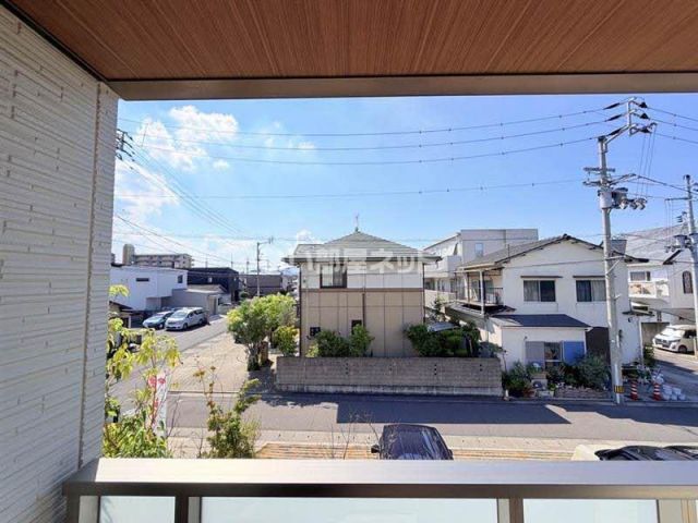 シュロス松縄の内装写真