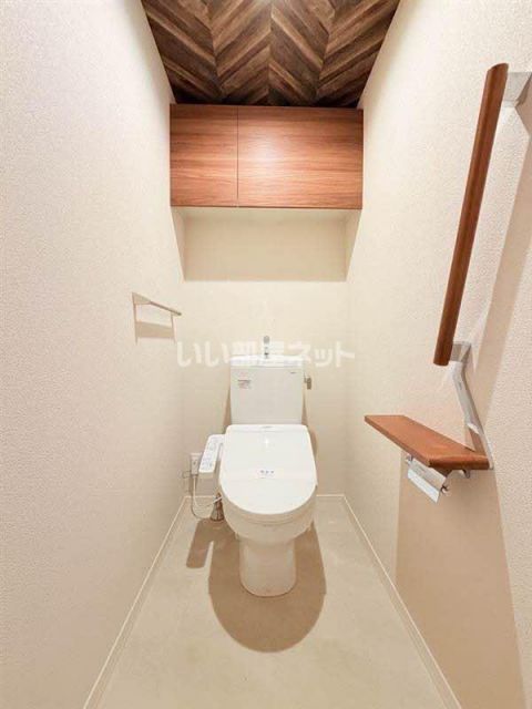 シュロス松縄のトイレ写真