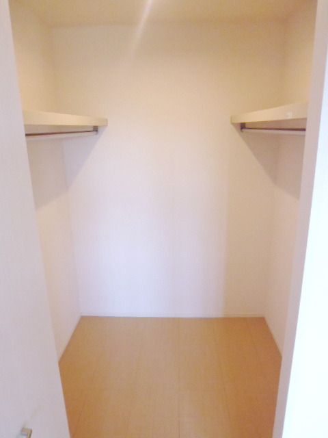 収納　★ウォークインクローゼット★