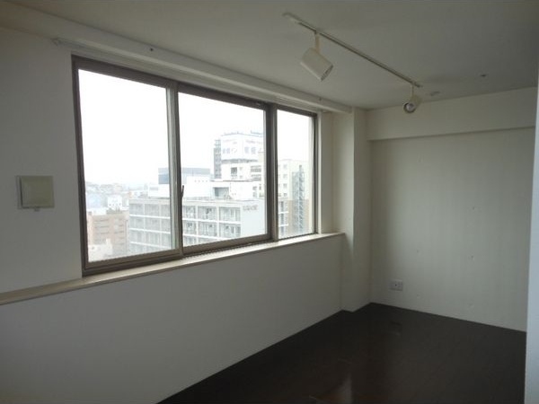 居室・リビング　名古屋で一番初期費用の安い賃貸専門の不動産会社です(^^)