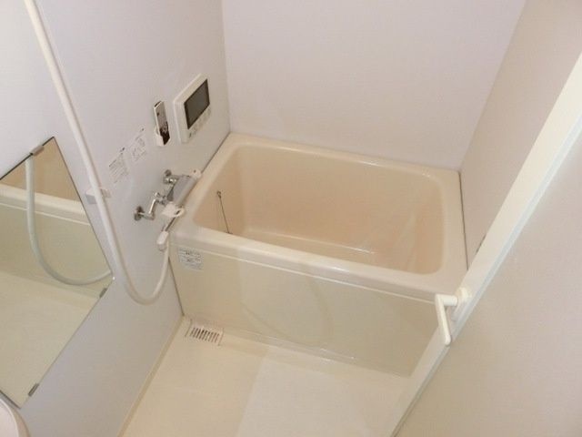 バス・シャワールーム　追い焚き付き