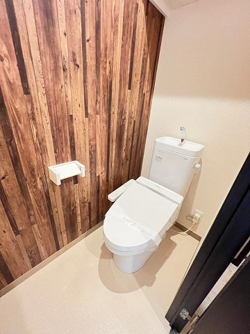 トイレ　コンパクトで使いやすいトイレです