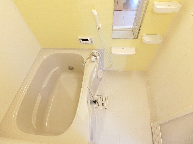 バス・シャワールーム　きれいなお風呂です