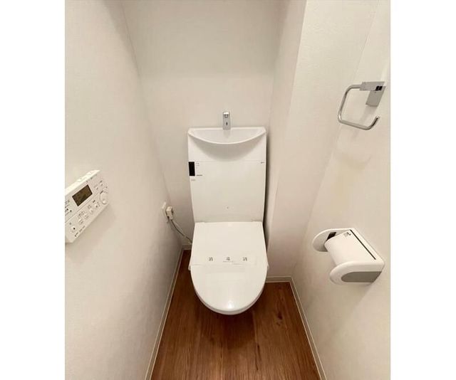 トイレ　※別部屋参考写真