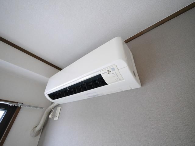 その他　★エアコン★