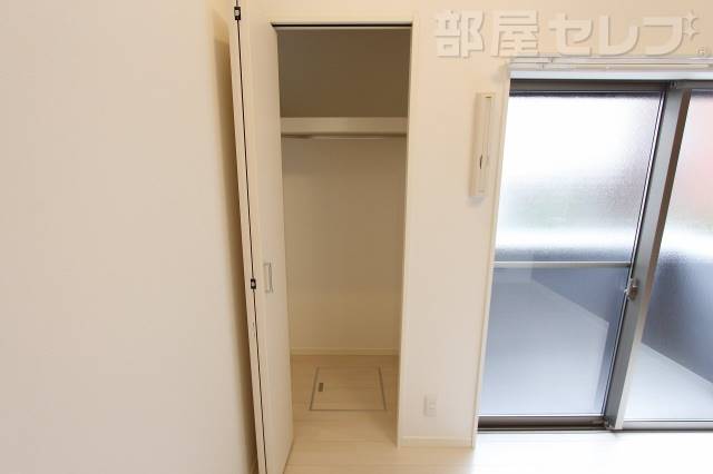 収納　＊モデルルーム参照