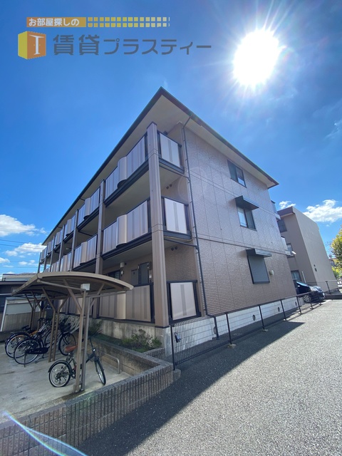 建物外観　オートロックがあなたを守ります