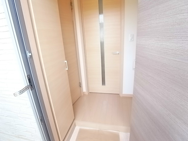 玄関　別部屋参考写真